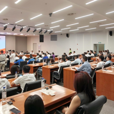 2026越南青年来华”红色研学之旅”之”不忘初心”研学营